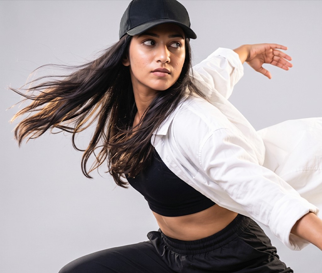 Hip hop dancer in class